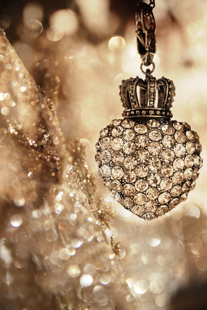 Diamond Christmas Decoration